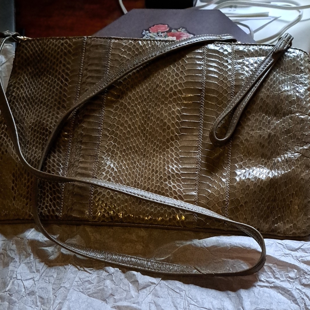 Palizzio reptile skin purse